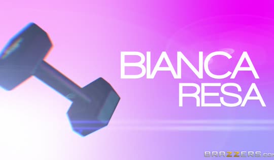 Когда получилось отодрать двух сексуальных дам в фитнес клубе